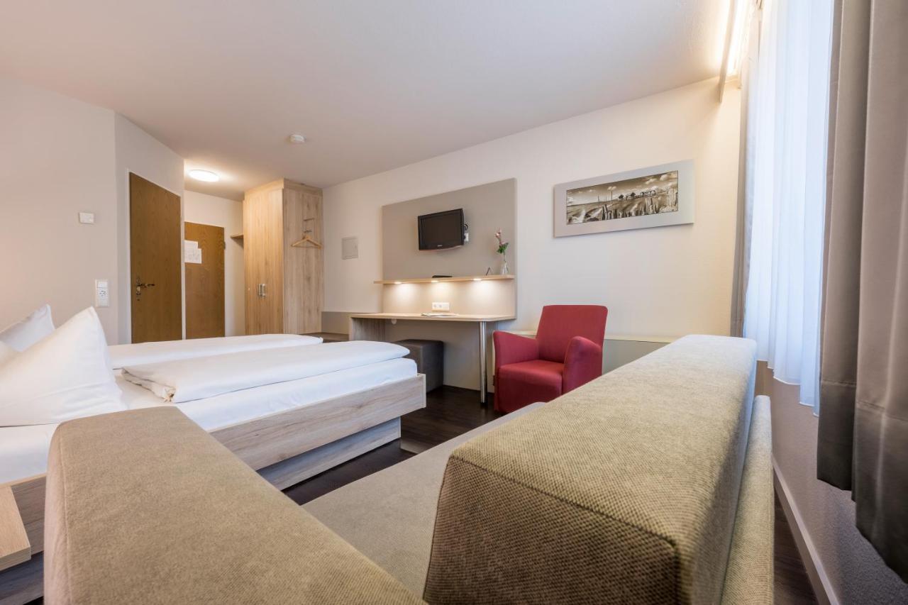 Landhotel Traube Констанц Экстерьер фото